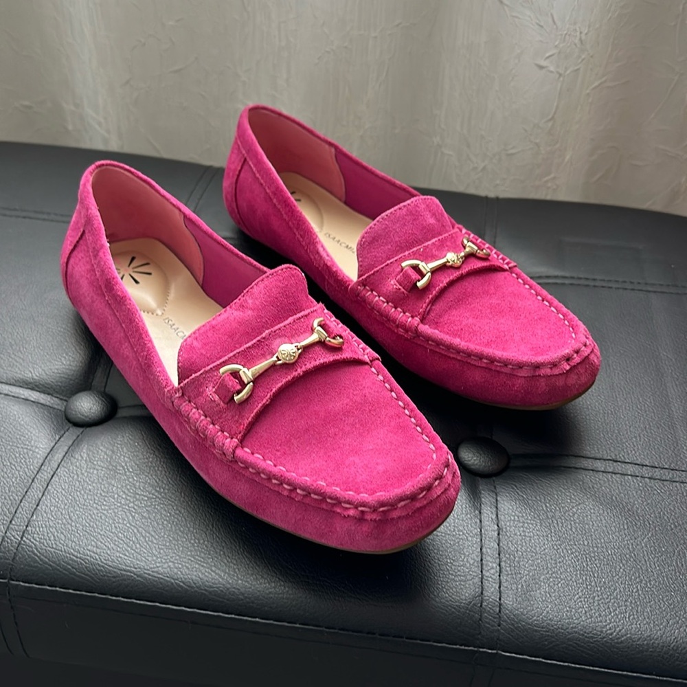 Isaac Mizrahi Loafers 11M pink suede like new